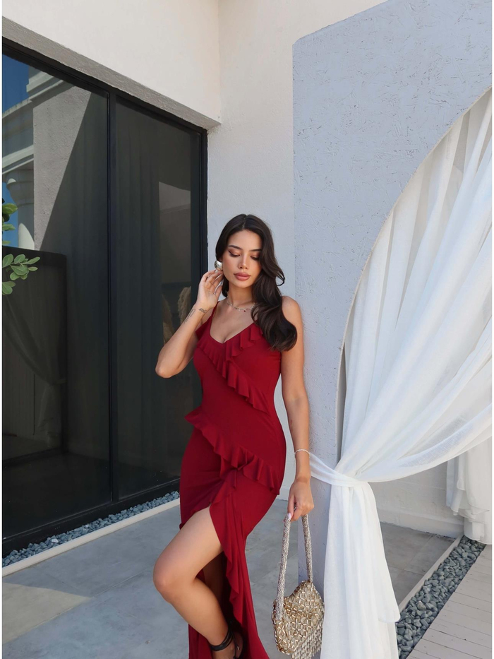 Fırfırlı İnce Askılı Elbise