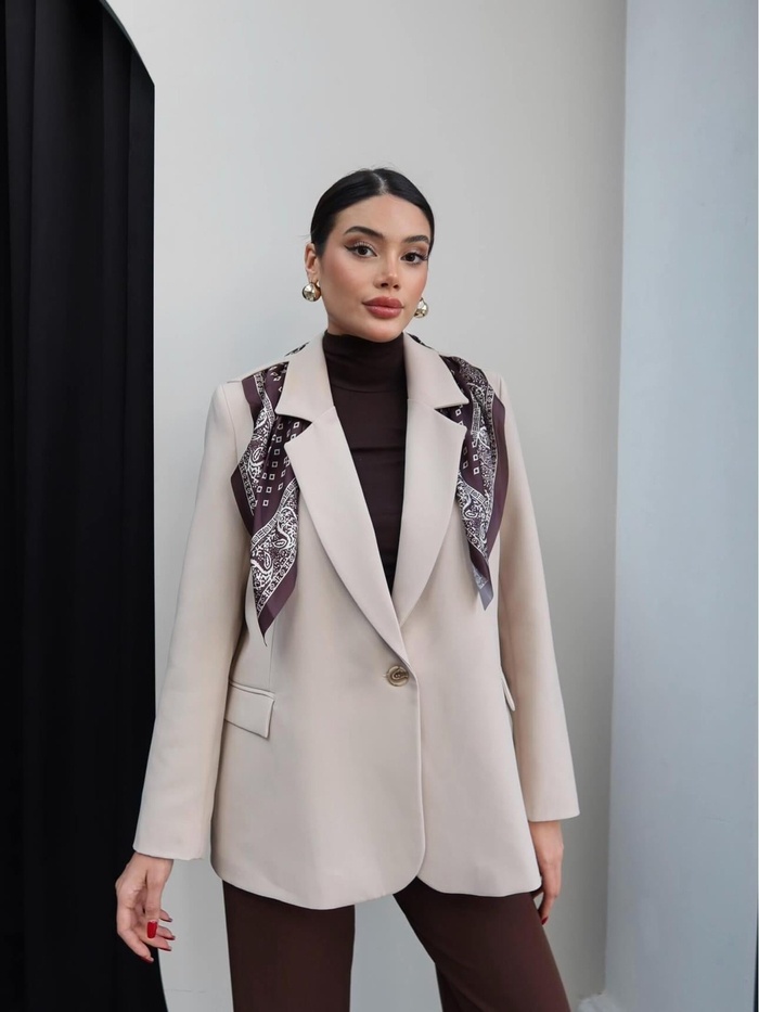 Fular Detay Blazer Ceket