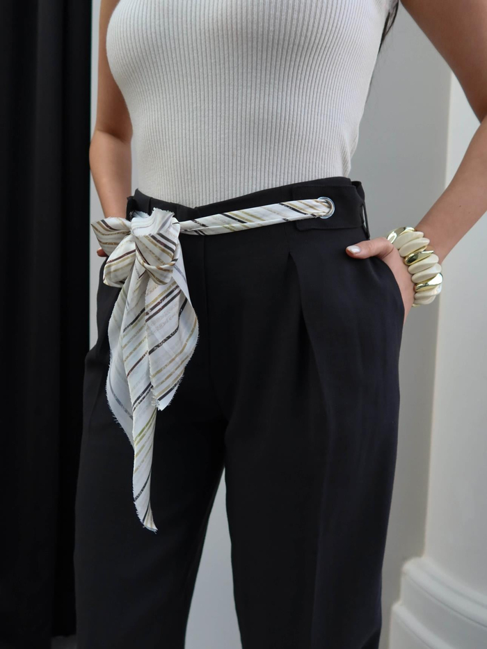 Fular Kemerli Havuç Pantolon