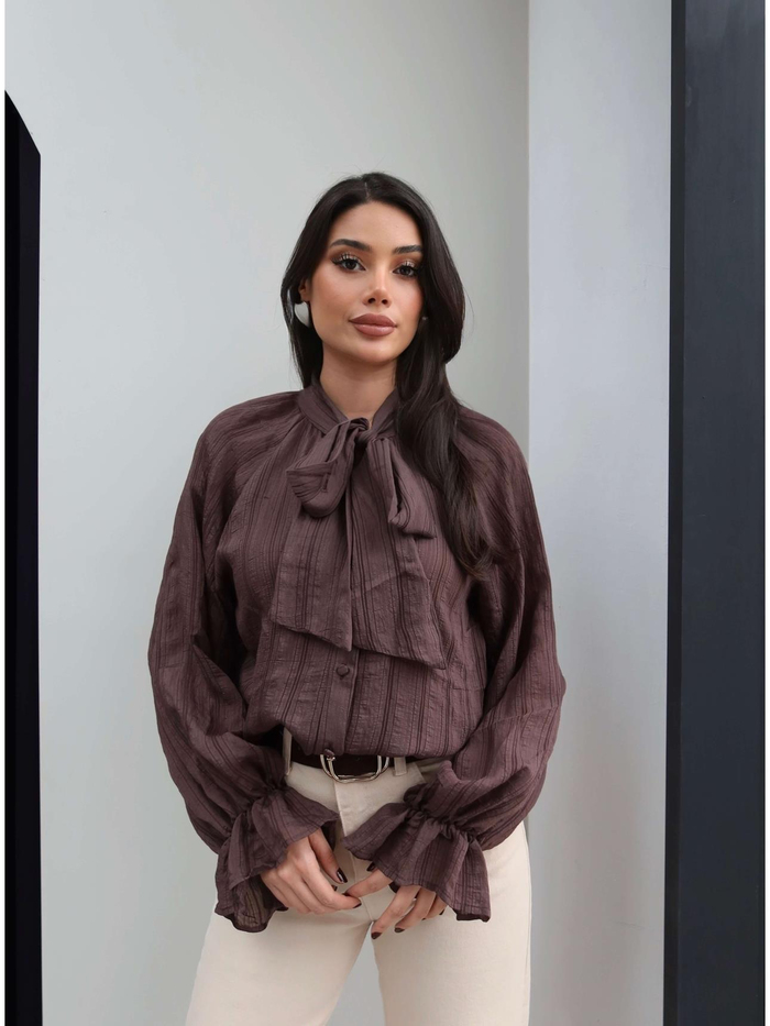 Fular Yakalı Oversize Gömlek