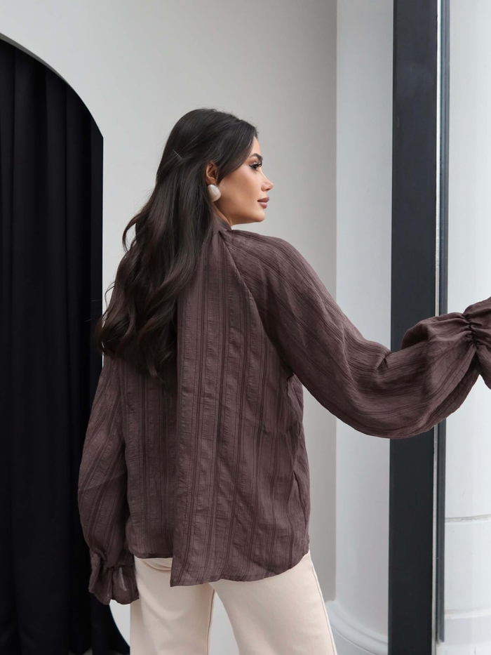 Fular Yakalı Oversize Gömlek