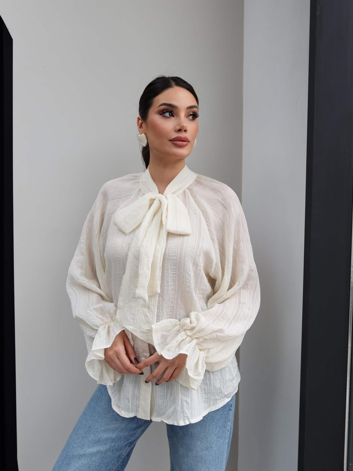 Fular Yakalı Oversize Gömlek