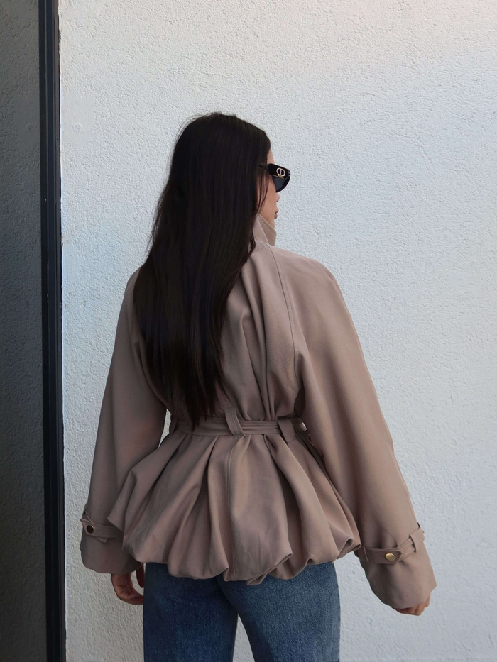 Gold Düğmeli Kemerli Trench