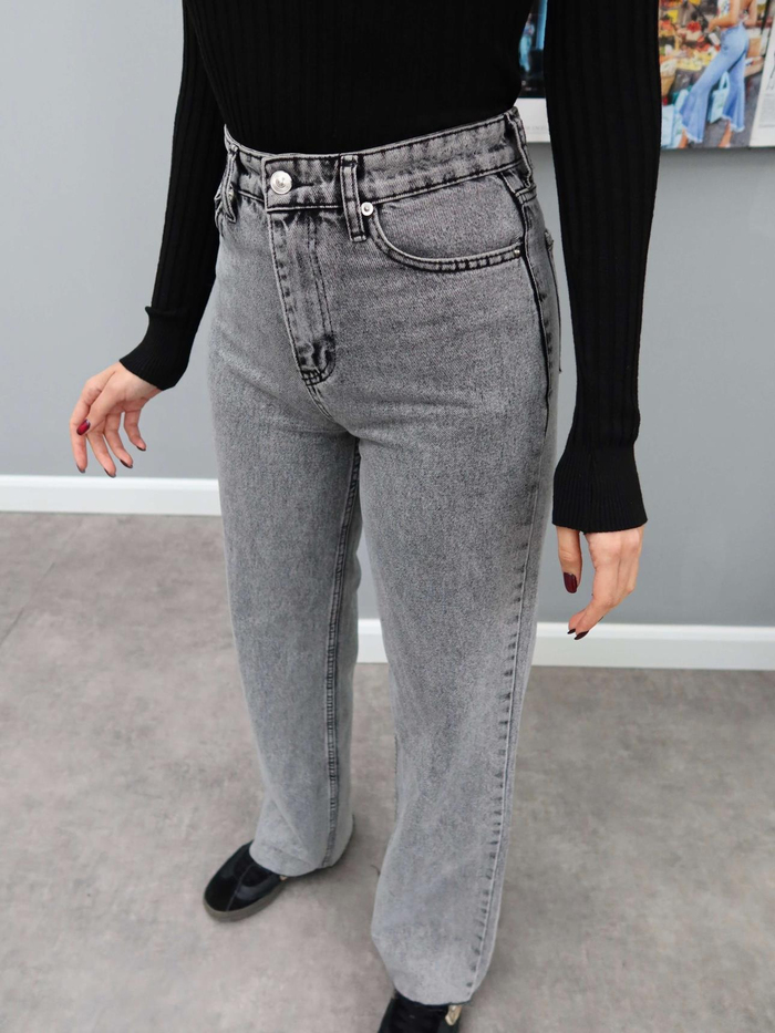 Gri Wide-Leg Jean