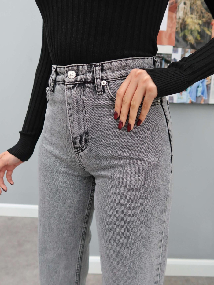 Gri Wide-Leg Jean