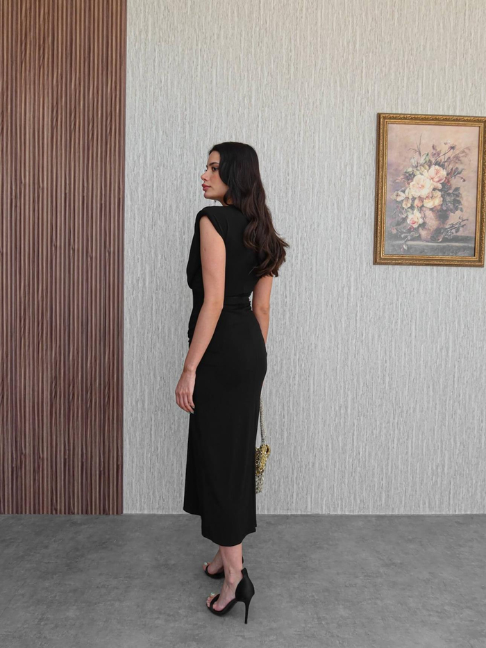 Güneş Tokalı Vatkalı Elbise