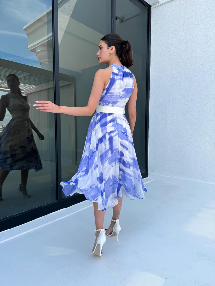 Halter Desenli Kloş Midi Elbise