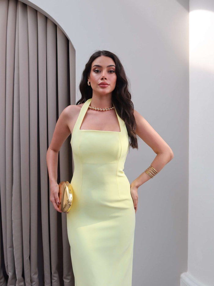 Halter Yaka Arkadan Yırtmaçlı Elbise