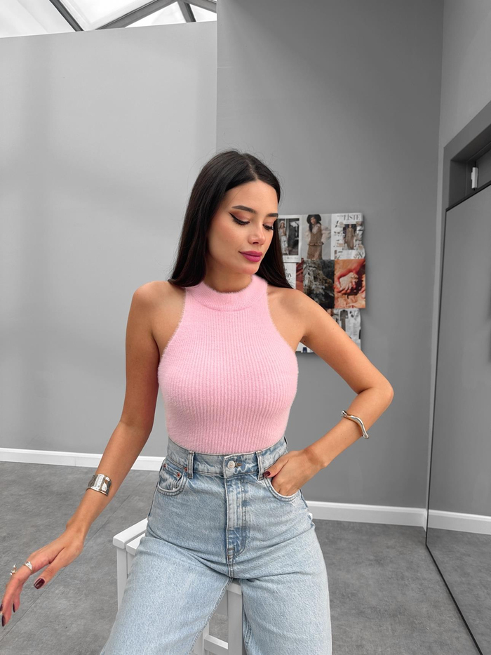 Halter Yaka Peluş Bluz