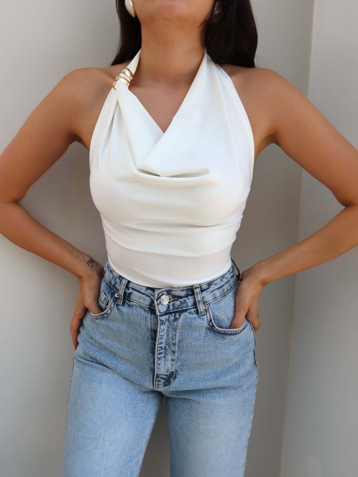 Halter Yaka Tokalı Bluz