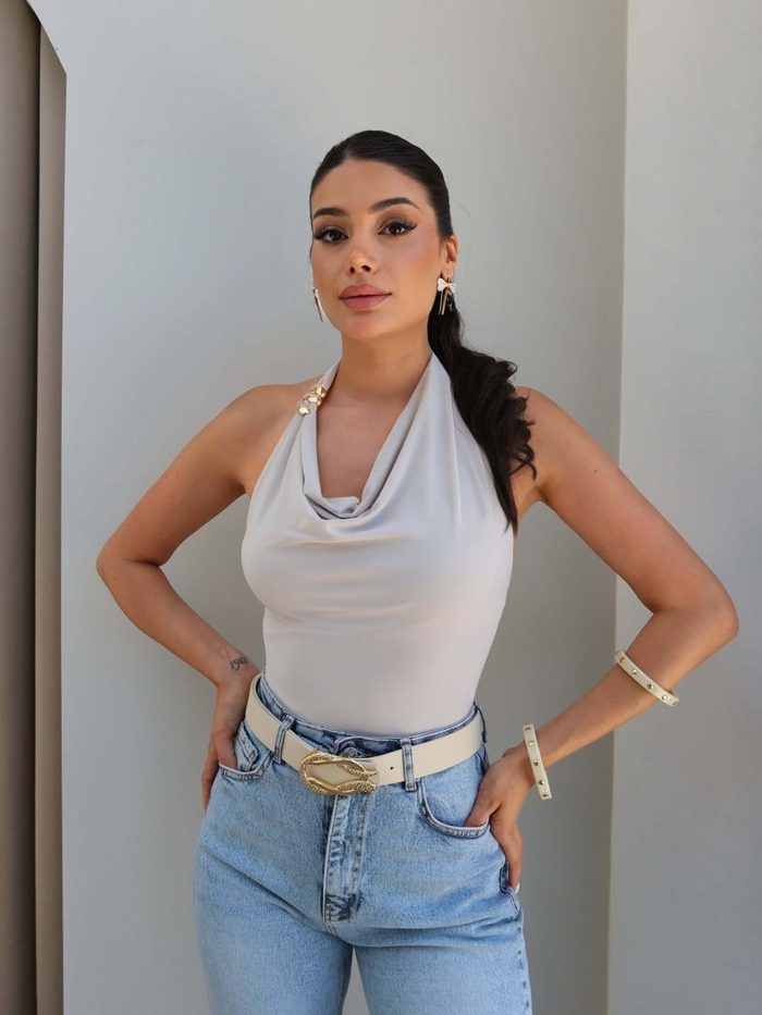 Halter Yaka Tokalı Bluz
