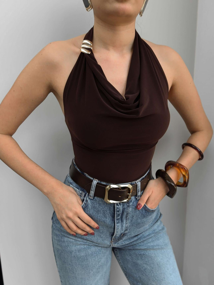 Halter Yaka Tokalı Bluz