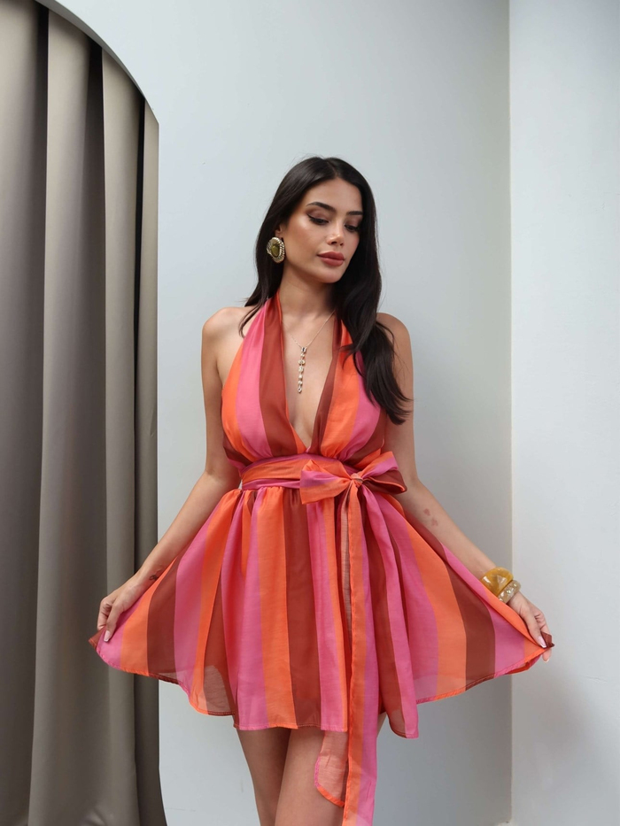 Halter Yaka Yan Bağlamalı Şifon Elbise