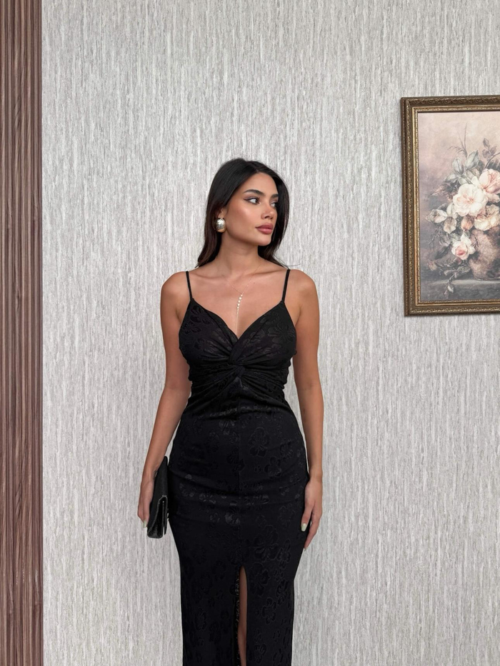 İnce Askı Ön Düğümlü Yırtmaç Elbise