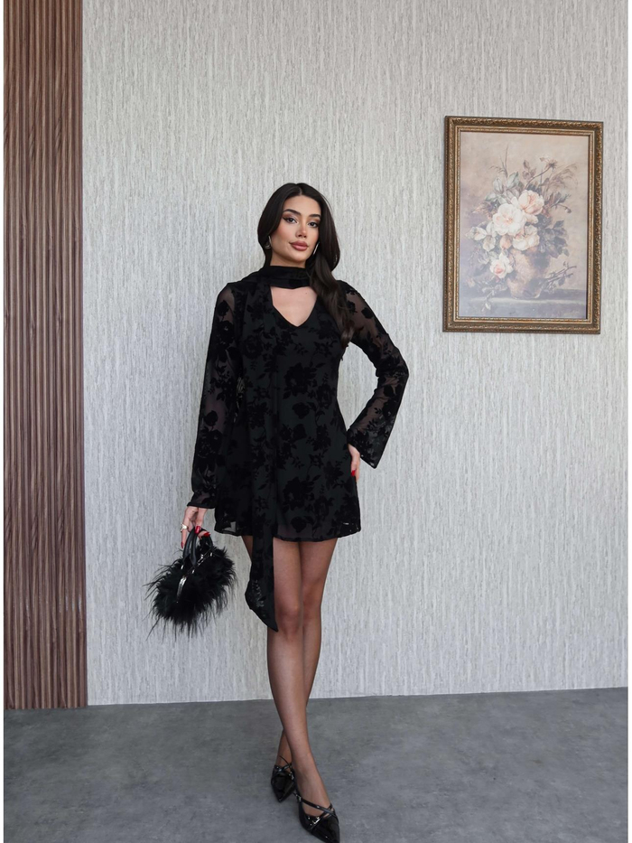 Kadife Baskı Fularlı Mini Elbise