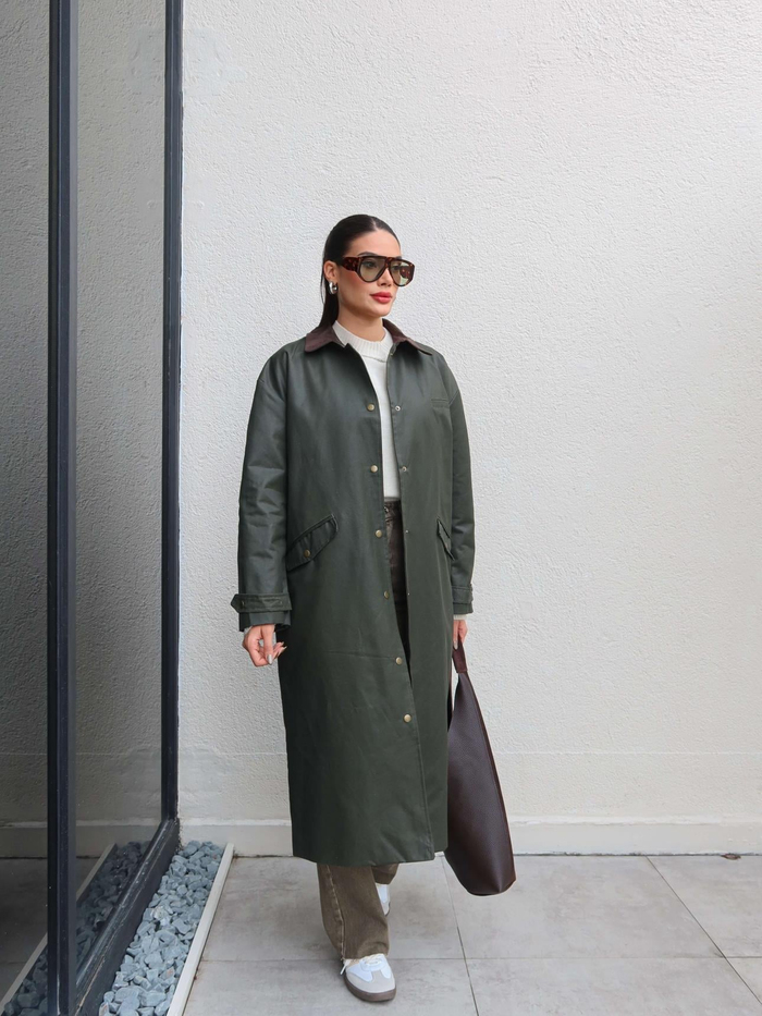 Kadife Yaka Çıtçıtlı Trench