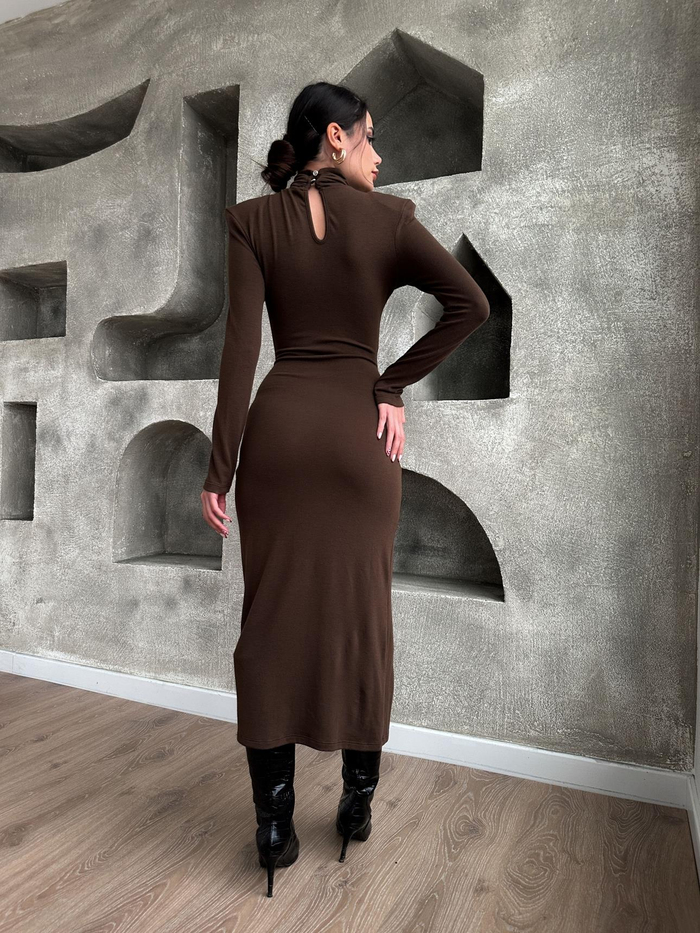 Kahve Vatkalı Tokalı Elbise