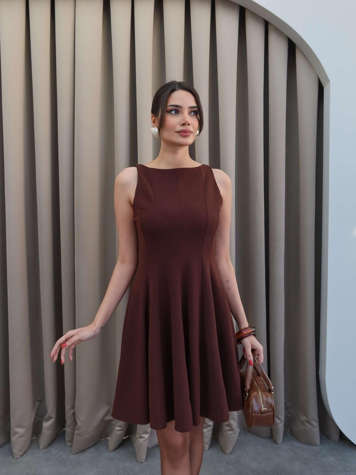 Kahve Volanlı Mini Elbise