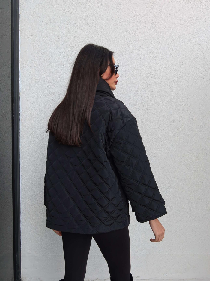 Kapitone Şal Detaylı Mont