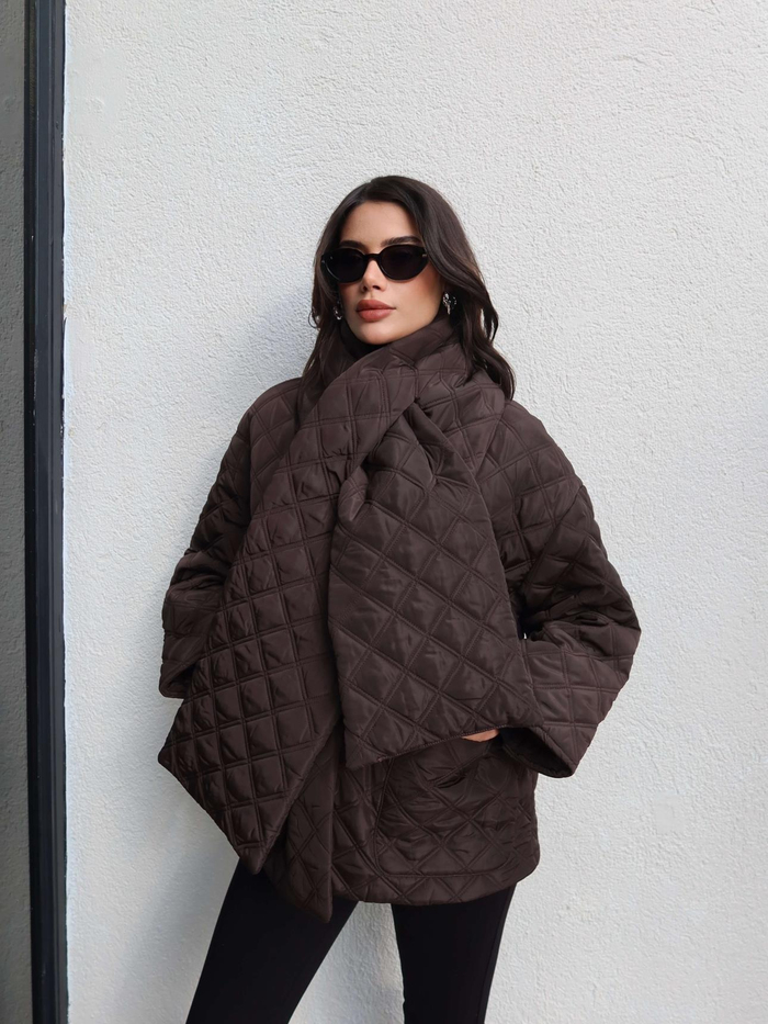 Kapitone Şal Detaylı Mont