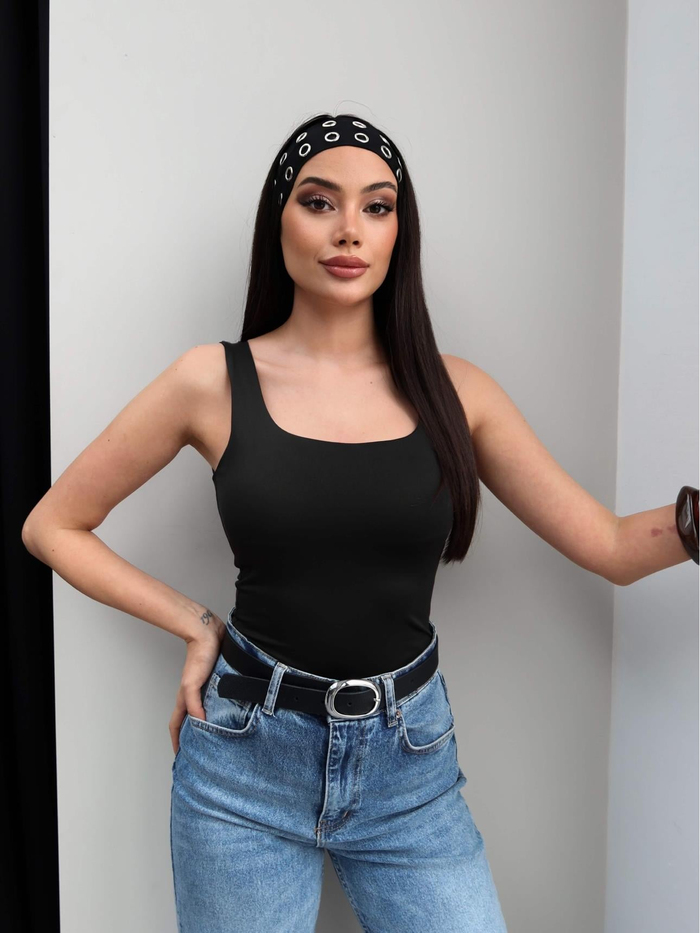 Kare Yaka Kalın Askılı Atlet