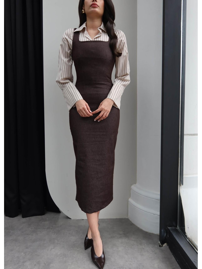 Kare Yaka Kalın Askılı Denim Elbise