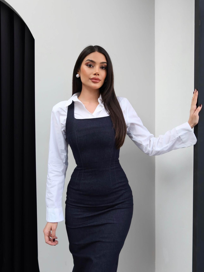 Kare Yaka Kalın Askılı Denim Elbise