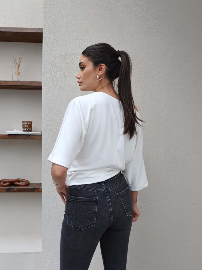 Kayık Yaka Düz Tshirt