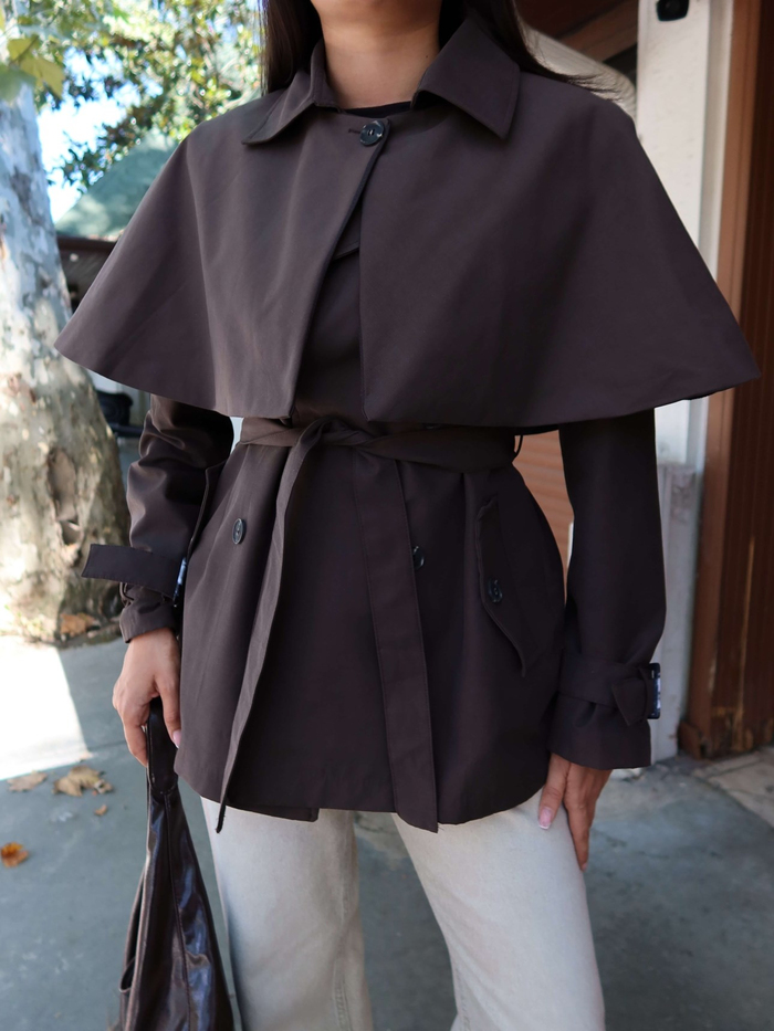 Kemerli Pelerin Detay Trench