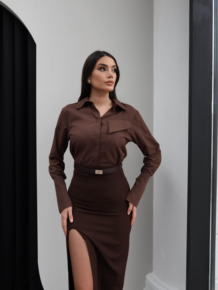 Kemerli Yırtmaç Detay Etek