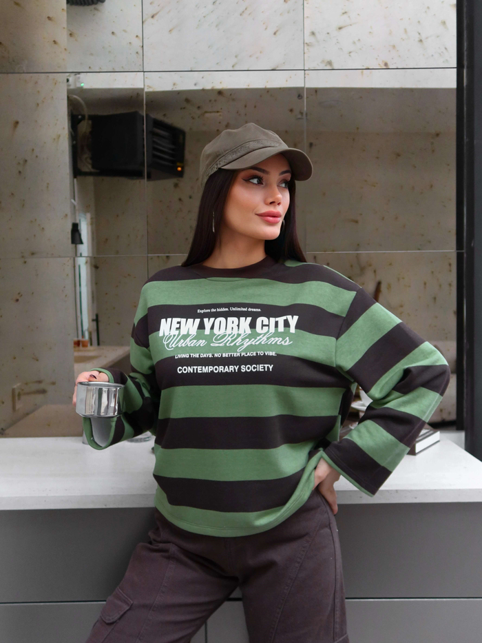 Kontrast Çizgili Baskılı Sweatshirt