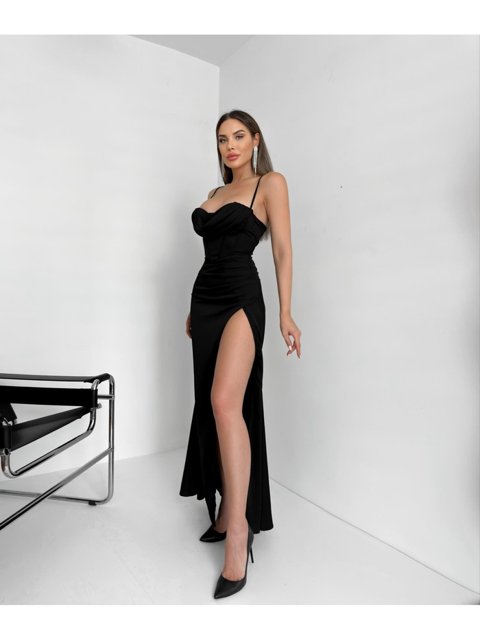 Korse Detaylı Yırtmaçlı Elbise