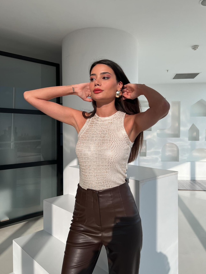 Krem Deri Baskılı Atlet