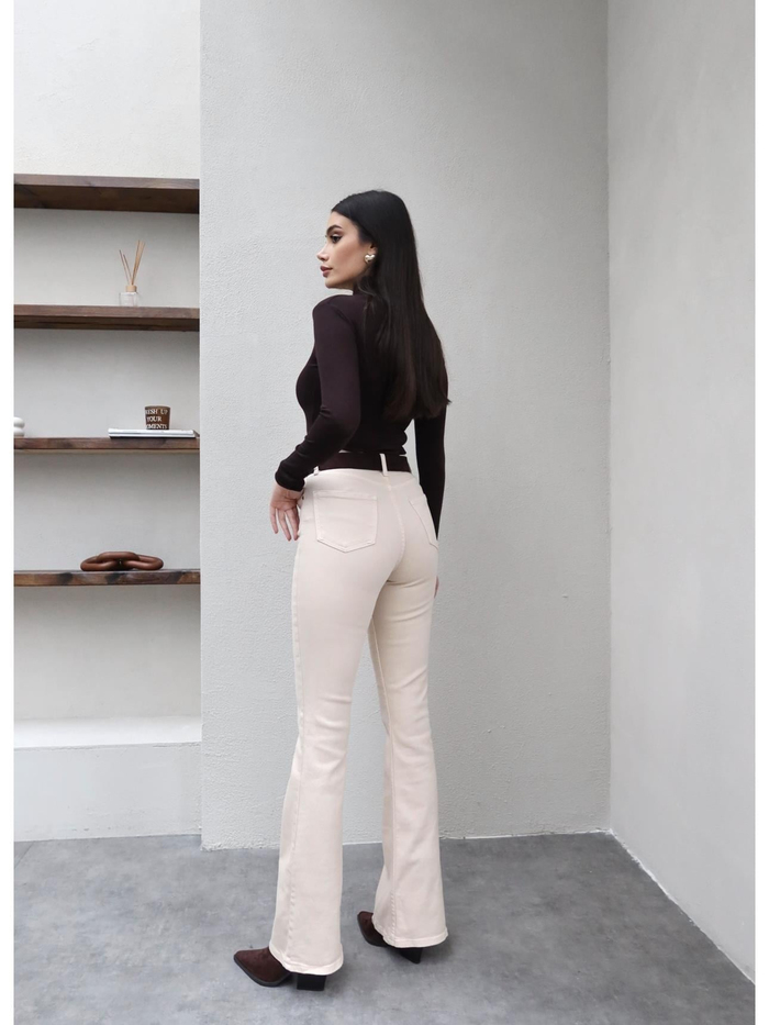 Krem İspanyol Paça Jean