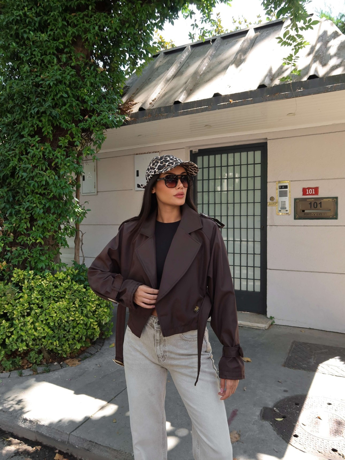 Kruvaze Yaka Crop Trench