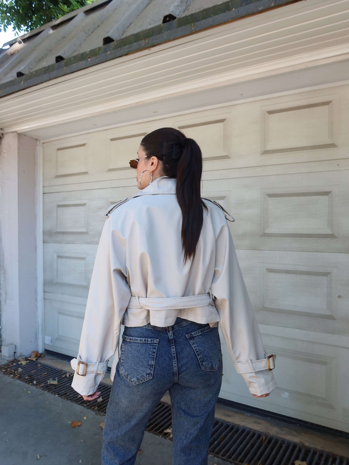 Kruvaze Yaka Crop Trench