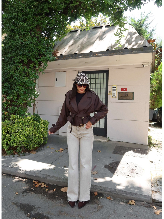 Kruvaze Yaka Crop Trench