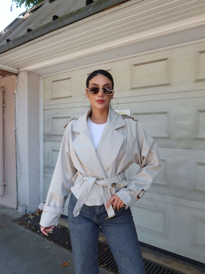 Kruvaze Yaka Crop Trench