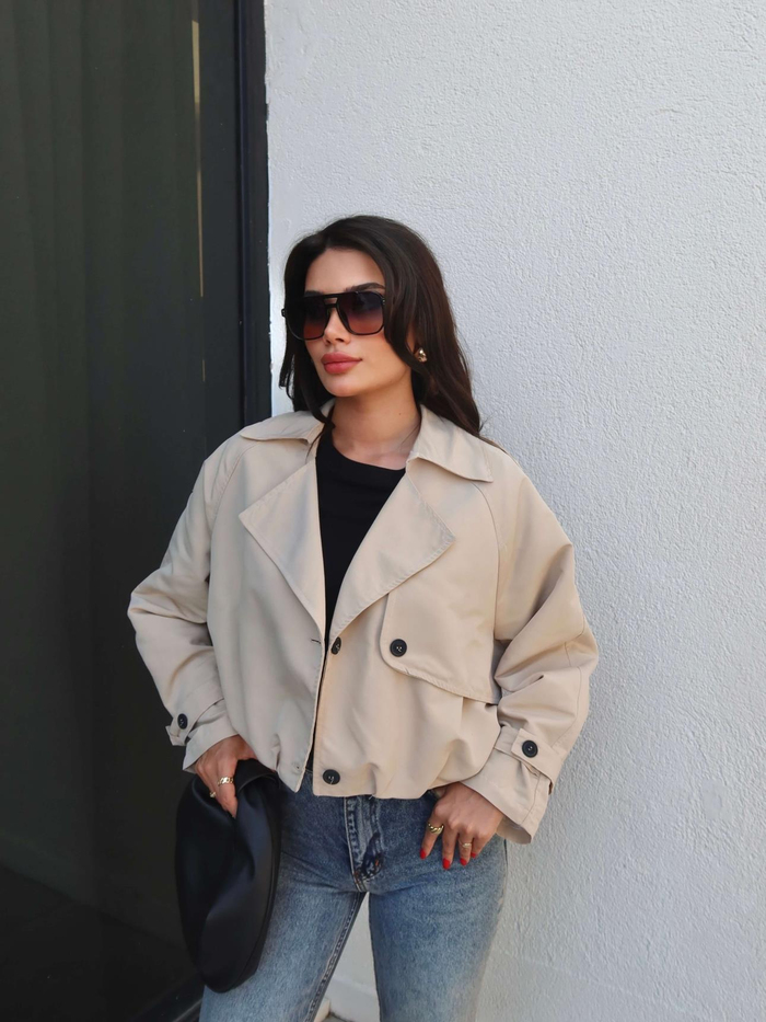 Kruvaze Yaka Düğmeli Kısa Trench