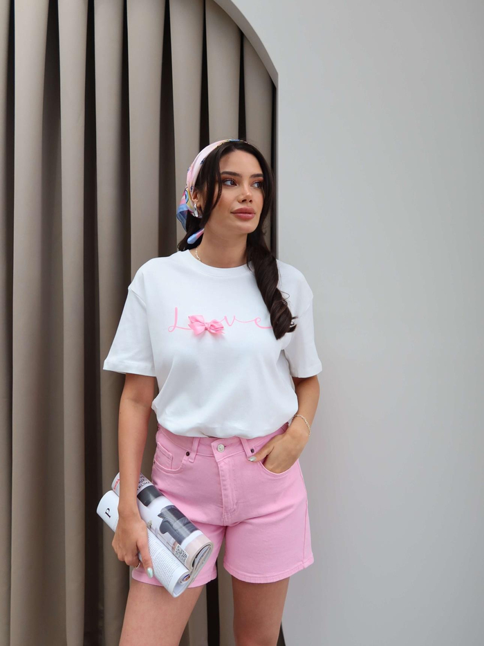 Kurdeleli Love T-Shirt