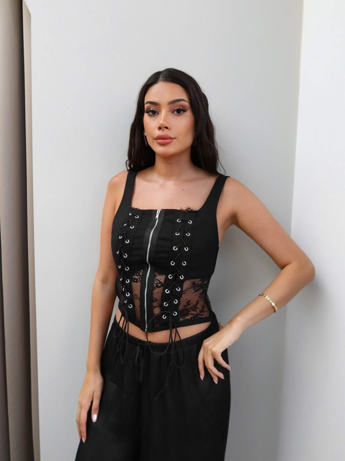 Kuşgözü Detay Dantelli Korse Bluz