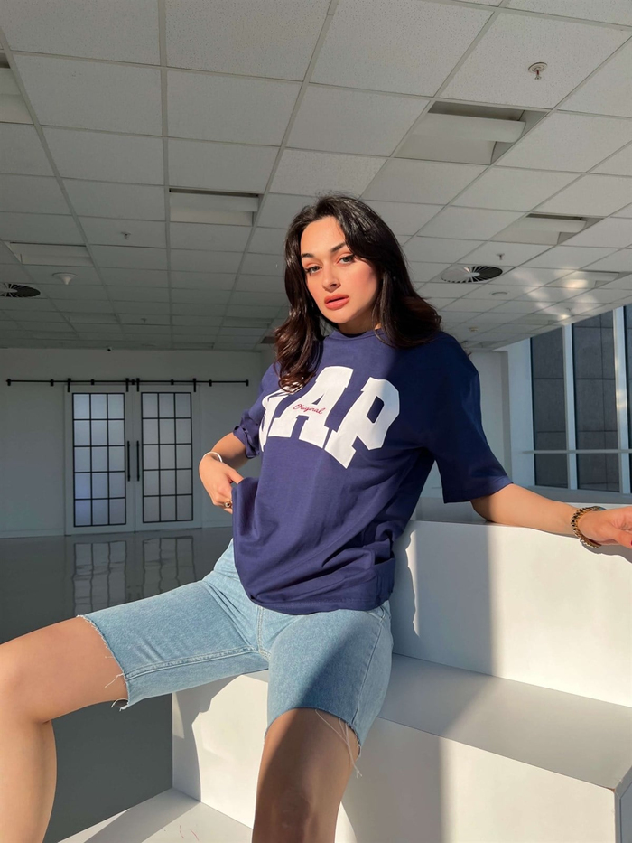 Laci Yazı Baskılı Tshirt