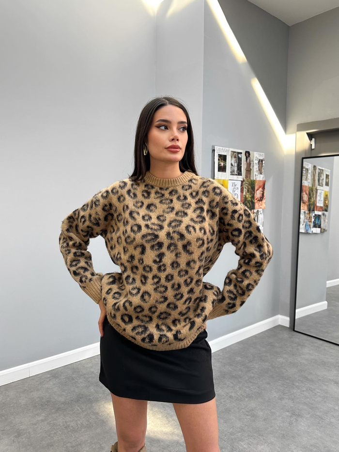 Leo Desen Oversize Kazak