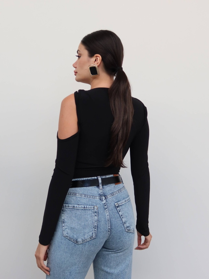 Metal Detaylı Asimetrik Bluz E.H Collection