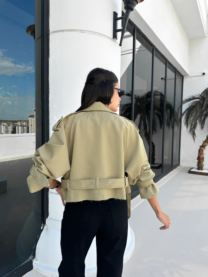 Olive Parkas Kısa Ceket