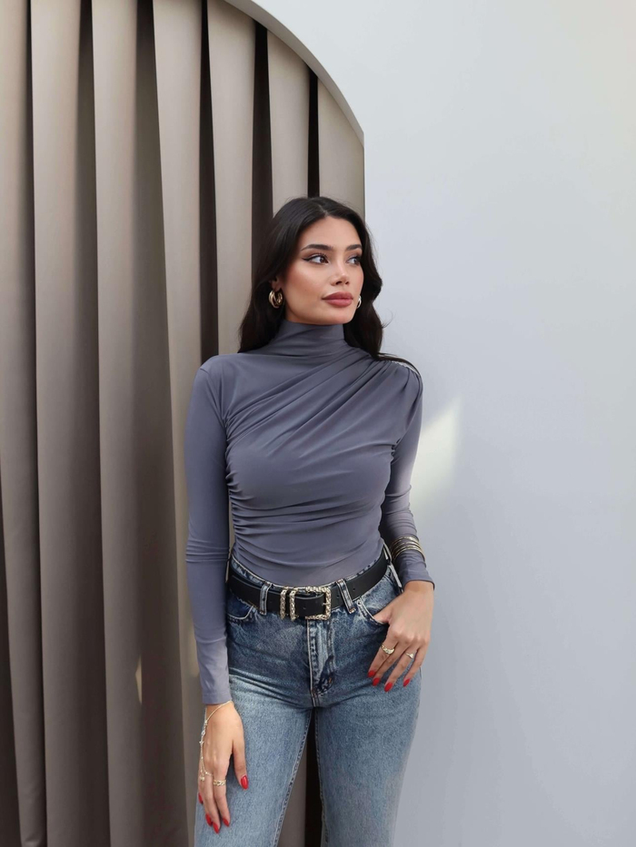 Omuz Bel Pile Detaylı Bluz