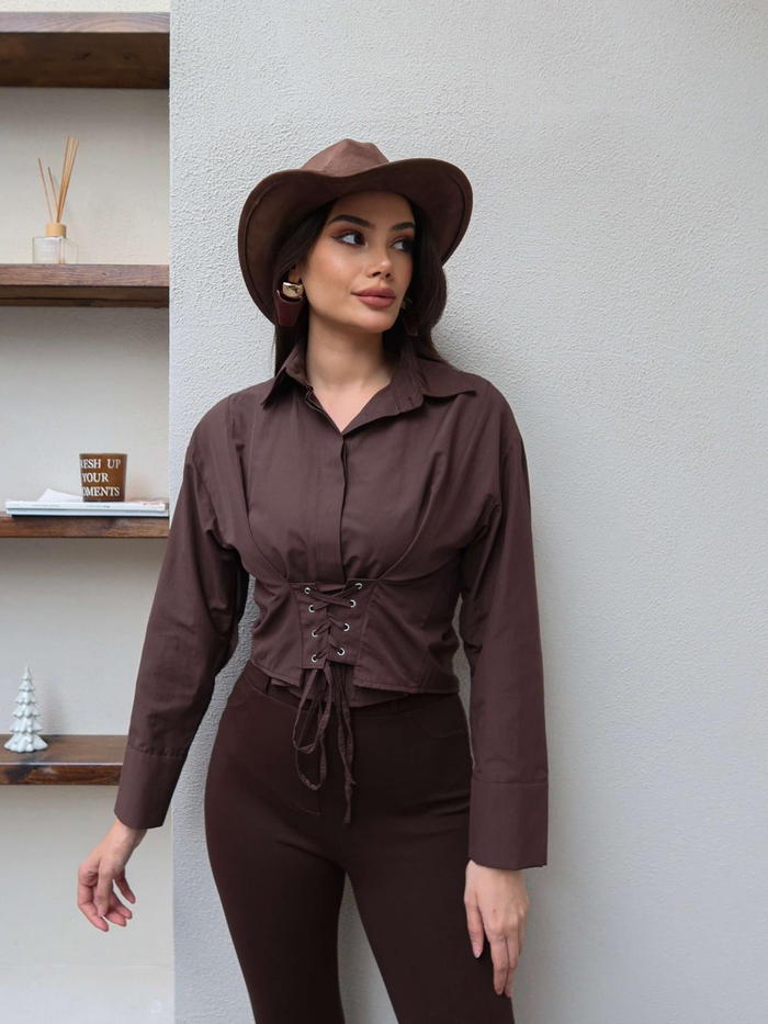 Ön Bağlama Detaylı Gömlek