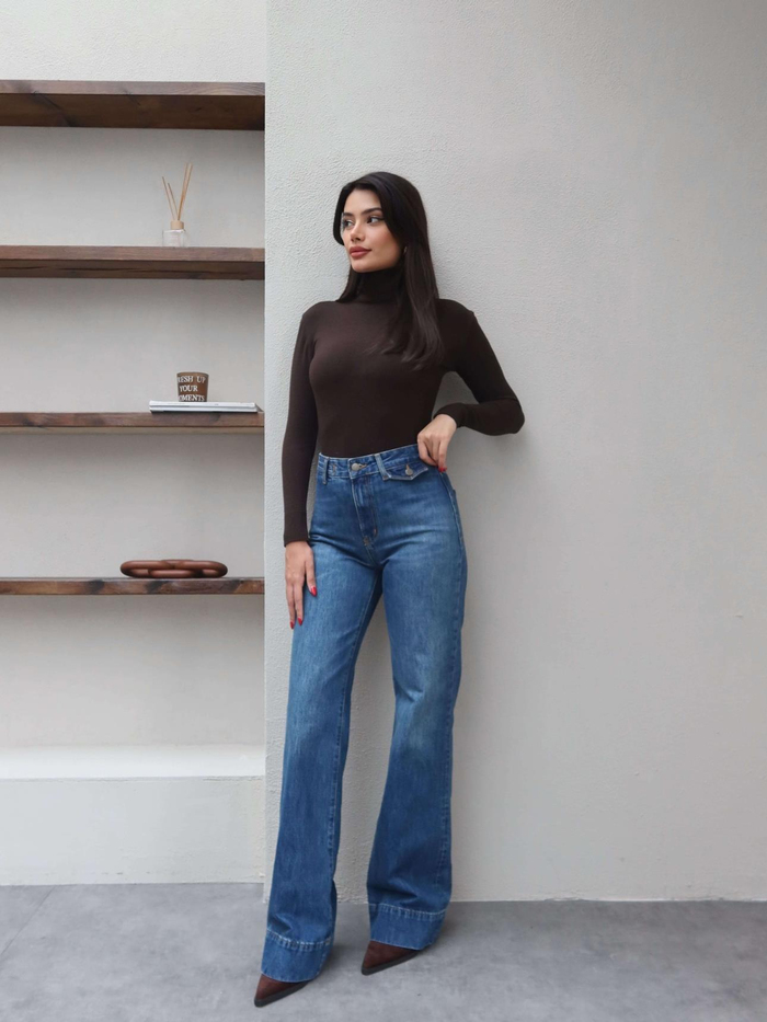 Ön Cep Görünümlü Geniş Paça Jean