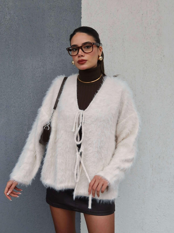 Önden Bağlamalı Peluş Hırka