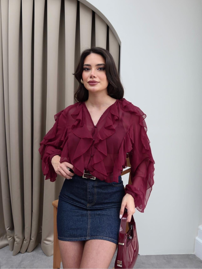 Önü Düğmeli Transparan Şifon Gömlek